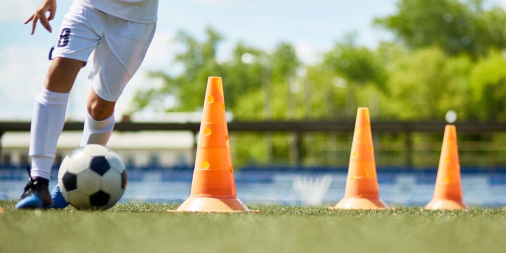 Esercizi E Tecniche Per Allenare La Velocità E La Resistenza Nel Calcio